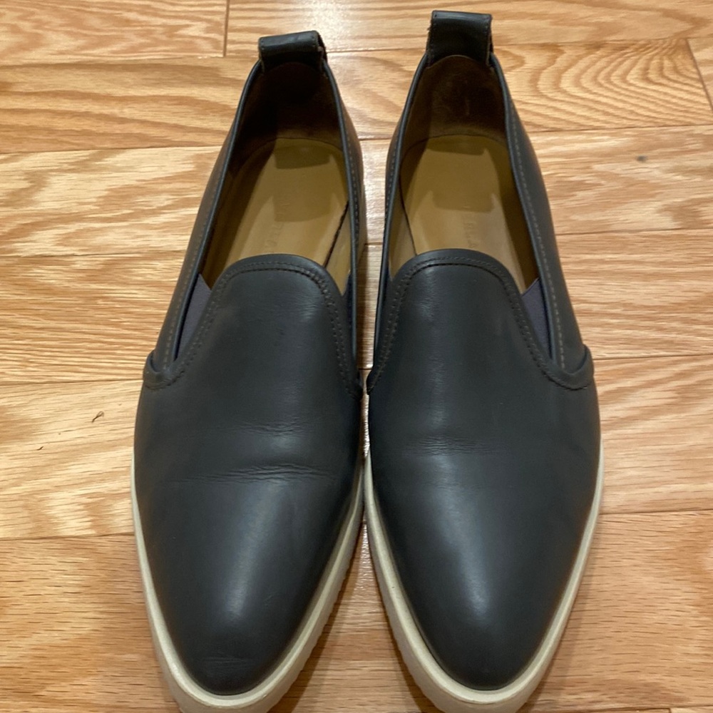 The Leather Street Shoe size 9,5